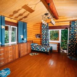 Фото Отель Дома в лесу