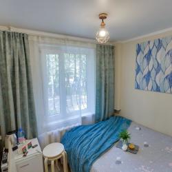 Фото Отель YourHouse (ЙоХаус) в 1-м микрорайоне 76