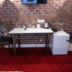 Номер стандарт улучшенный с 1 двуспальной кроватью (мансарда)