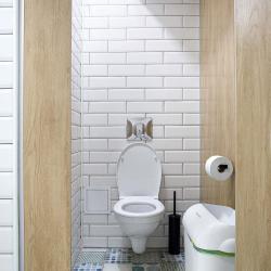 Одноместная капсула в женском отделении (общие удобства)