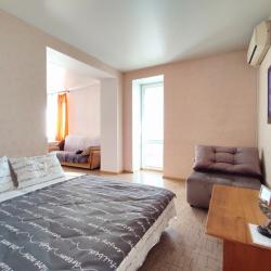 Фото Апартаменты на улице Масленникова 72