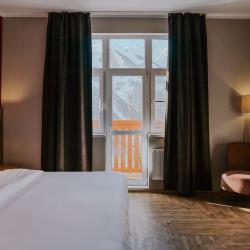 Фото AYS Design Hotel Rosa Khutor (Айс Дизайн отель Роза Хутор)
