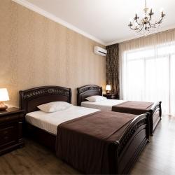 Фото Отель Империя гор