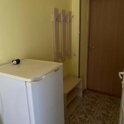 Комната стандарт с 1 двуспальной и 1 двухъярусной кроватью