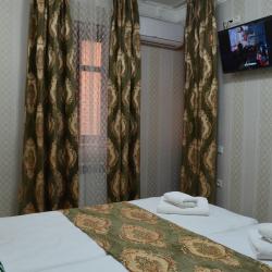 Номер стандарт с 1 двуспальной кроватью