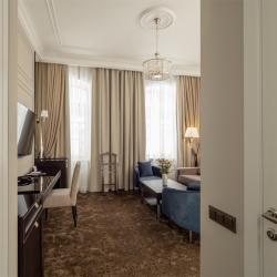 Фото Отель Пестриков