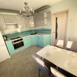 Фото Отель Rental Family Rooms (Рентал Фэмили) на улице Владимира Невского 25/3