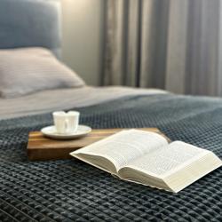 Фото Отель CrystalRentals (КристалРенталс) на улице Монтажников 38