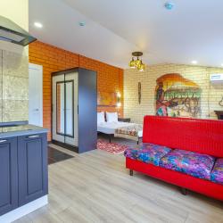 Фото Отель House on Potapova (Гостевой дом на Потапова)