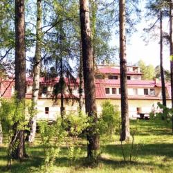 Коттедж стандарт с 4 двуспальными кроватями