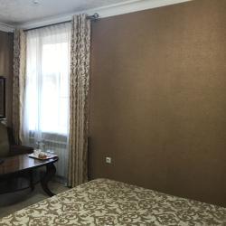Номер стандарт с 1 двуспальной кроватью