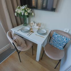 Фулл Хаус на улице Овражная — e87073cfa7afce05da1b5e1b32ffc5a4