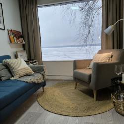 Домик с панорамным видом на озеро №5