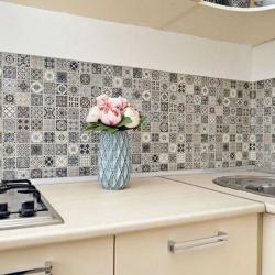 Фото Апартаменты на улице Петербургская 32