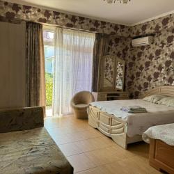 Номер стандарт с 1 двуспальной кроватью