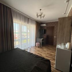 Номер делюкс с 1 двуспальной кроватью