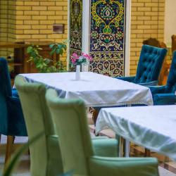 Фото Отель Karvon Saroy (Карвон Сарой)