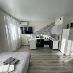 Фото Апартаменты на улице Братьев Батталовых 20к2