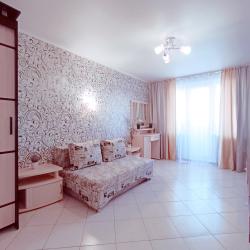 Фото Апартаменты на улице Российская 206