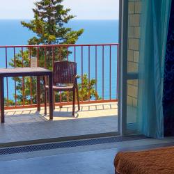 4-местные 2-комнатные апартаменты люкс с видом на море