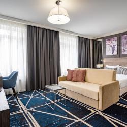 Фото Отель Ramada Hotel & Suites by Wyndham Novosibirsk Zhukovka (Рамада )