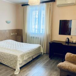 Фото Отель Бристоль