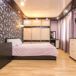 Фото Апартаменты трехкомнатные на улице Степана Злобина 38/2