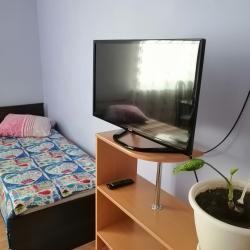 Кровать в 6-местном общем номере