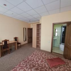 Номер стандарт с 1 двуспальной кроватью