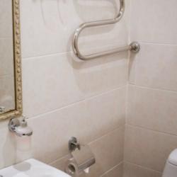Номер стандарт с 1 двуспальной кроватью (с завтраком)