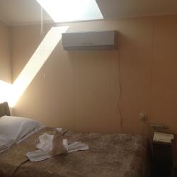 Номер эконом с 1 двуспальной кроватью (мансарда)