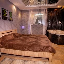 Номер стандарт с 1 двуспальной кроватью