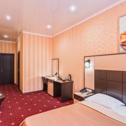 Номер стандарт улучшенный с 1 двуспальной кроватью