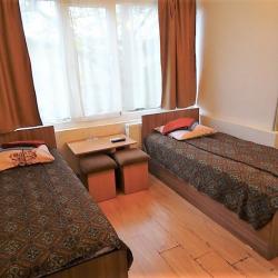 Номер эконом с 2 односпальными кроватями