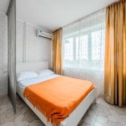 Фото Апартаменты на улице Гранатная