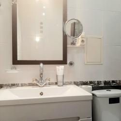 Фото Отель GoodHome38 на улице Верхняя Набережная 167/2