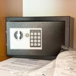 Номер стандарт улучшенный с 1 двуспальной кроватью