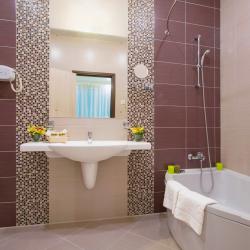 BISHOTEL (БИСОТЕЛЬ) — eb2535a5d2dda2072f68bdad7ec19853