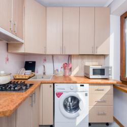 Фото Апартаменты на улице Велинградская 1