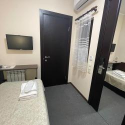 VeryHotel — eb42624978c2eaa786369674c949b5cd