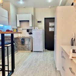 Фото Отель Sun City Apartment (Сан Сити Апартмент) на улице Горького 24