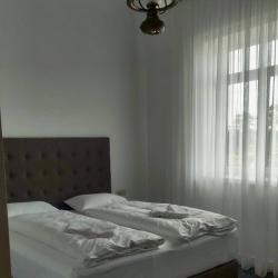 Номер стандарт улучшенный с 1 двуспальной кроватью