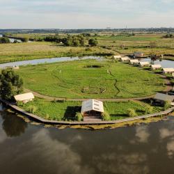 Фото Отель Остров