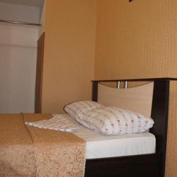 Номер стандарт с 1 двуспальной кроватью