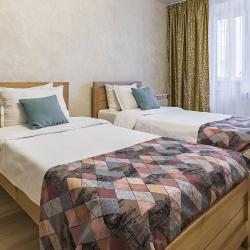 4-местные 2-комнатные апартаменты стандарт с 2 односпальными и 1 двуспальной кроватью