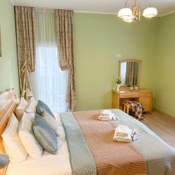 2-комнатные апартаменты улучшенные Sun City Apartments 32 на втором этаже