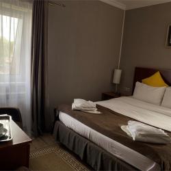 Гостиный Двор — eb960509c2a6fae40dc04b315dd16ee0