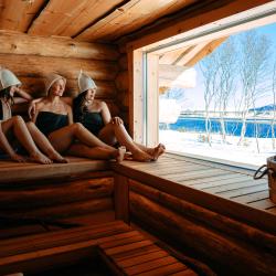 Фото Отель Titovka Arctic River Park (Титовка Арктик Ривер Парк)