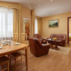 Фото Отель Октябрьская