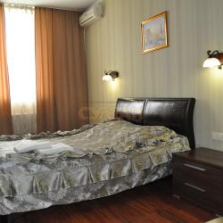 Номер люкс с 1 двуспальной кроватью